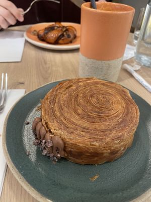   at Holy Llama - Sintagma in Athens