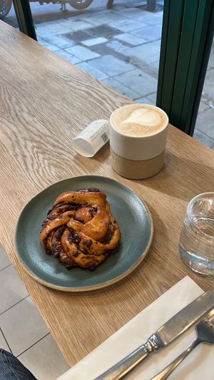   at Holy Llama - Sintagma in Athens