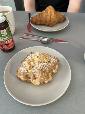   at Holy Llama - Sintagma in Athens