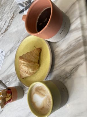   at Holy Llama - Sintagma in Athens