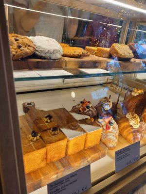  at Holy Llama - Sintagma in Athens