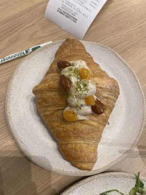   at Holy Llama - Sintagma in Athens