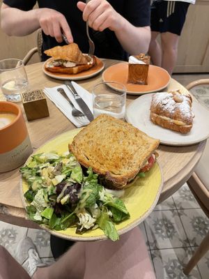   at Holy Llama - Sintagma in Athens