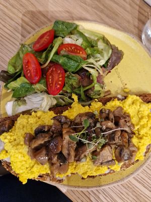  at Holy Llama - Sintagma in Athens