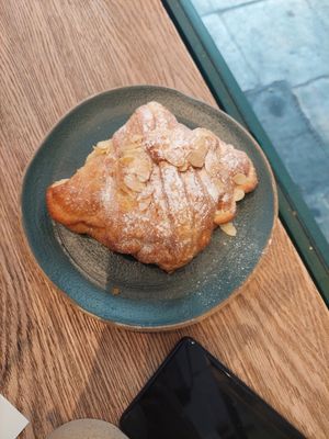  at Holy Llama - Sintagma in Athens