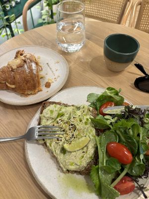   at Holy Llama - Sintagma in Athens