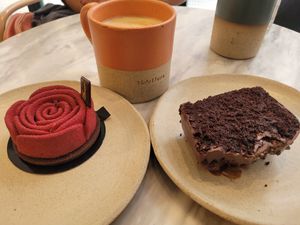  at Holy Llama - Sintagma in Athens