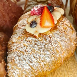   at Holy Llama - Sintagma in Athens