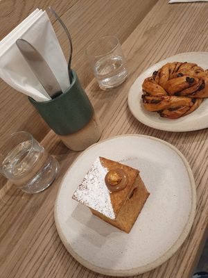  at Holy Llama - Sintagma in Athens