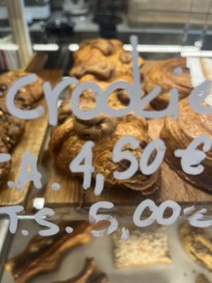   at Holy Llama - Sintagma in Athens