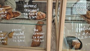  at Holy Llama - Sintagma in Athens