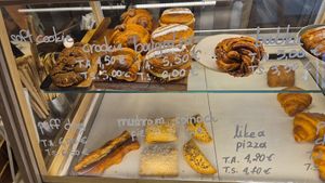  at Holy Llama - Sintagma in Athens