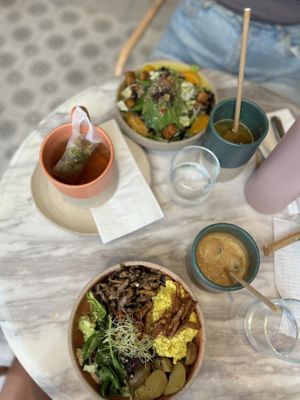   at Holy Llama - Sintagma in Athens