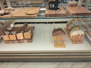  at Holy Llama - Sintagma in Athens