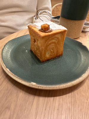  at Holy Llama - Sintagma in Athens