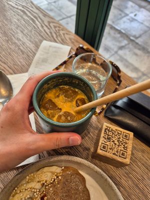 #Veganuary at Holy Llama - Sintagma in Athens