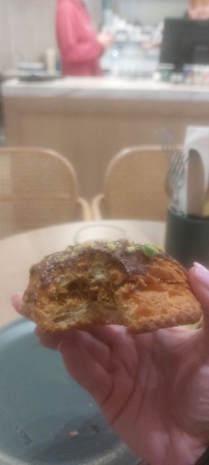  at Holy Llama - Sintagma in Athens