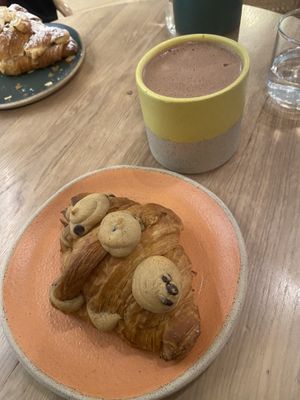   at Holy Llama - Sintagma in Athens