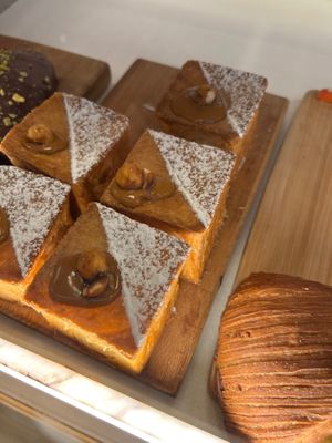  at Holy Llama - Sintagma in Athens