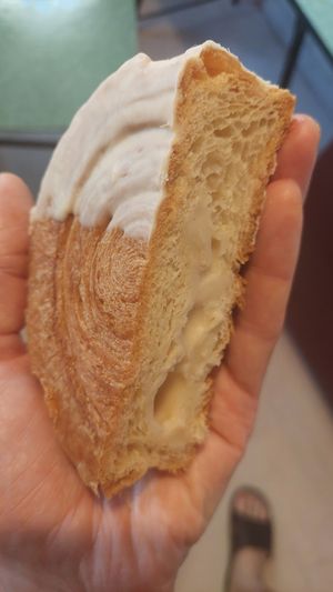 A half Wonder Wheel Vanilla-Caramel at Holy Llama - Sintagma in Athens