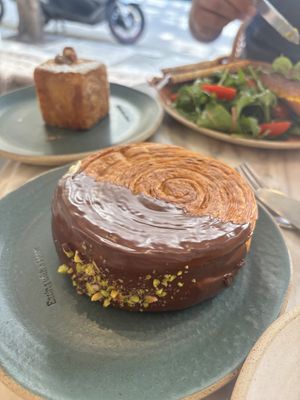 Wonderwheel Pistacchio   at Holy Llama - Sintagma in Athens