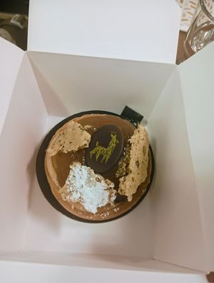 Apple dessert at Holy Llama - Sintagma in Athens