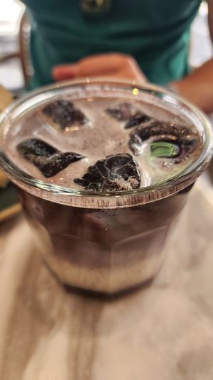  at Holy Llama - Sintagma in Athens