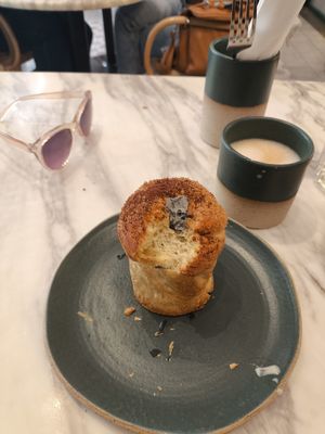  at Holy Llama - Sintagma in Athens