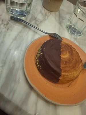  at Holy Llama - Sintagma in Athens