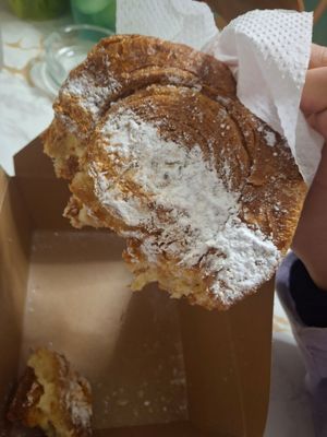  at Holy Llama - Sintagma in Athens