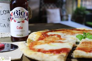 Margherita.Even with vegan cheese. 100% organic at Angelina in Genoa