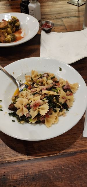 Market Pasta! 😋 at Roots in Riverside