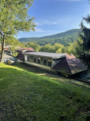 Main hall  at SEVA Foundation in South Kortright