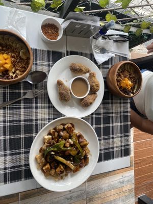 Fruit “shakes” and main courses  at Vegan Cebu CIty - Wholefoods Plant-Based Cafe in Cebu