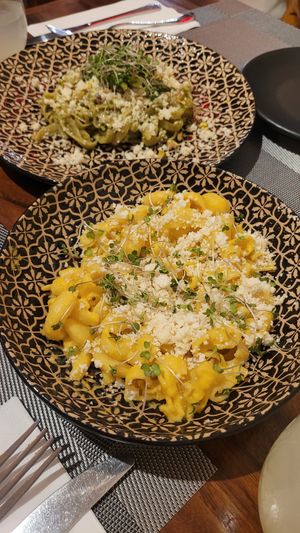 Mac&Cheese Vegan & Pasta Pesto ☺️ at CASA AÜA MÉRIDA in Merida