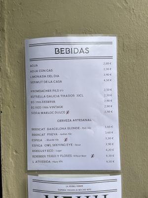 Menu  at La Perra Verde in Barcelona