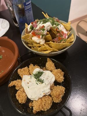 Nachos con nocarne   at La Perra Verde in Barcelona