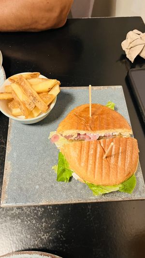 Milanesa  at La Perra Verde in Barcelona