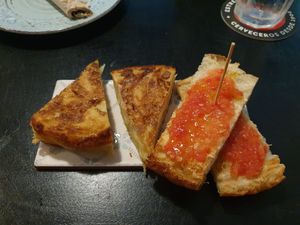 Potato Tortilla at La Perra Verde in Barcelona