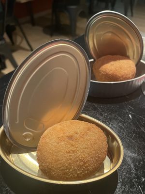 Croquwts  at La Perra Verde in Barcelona