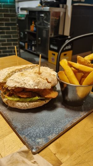  at La Perra Verde in Barcelona