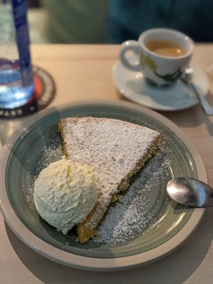  at La Perra Verde in Barcelona