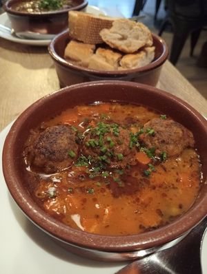 Mandonguilles at La Perra Verde in Barcelona