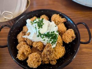 Cauliflower popcorn - nice at La Perra Verde in Barcelona