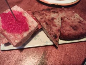 Tortilla trufada at La Perra Verde in Barcelona