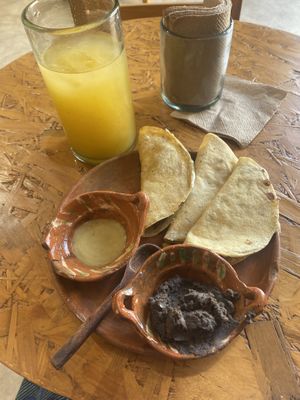  #Veganuary at JAJAJANA in Merida