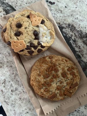 Smores and biscoff cookies  at JAJAJANA in Merida