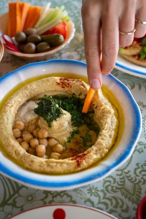 hummus at PENTAGON in Lisbon