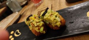 Krispy rice avocado at Bloom Sushi in Paris