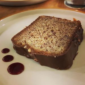 Hazetnuts cakes at Bloom Sushi in Paris